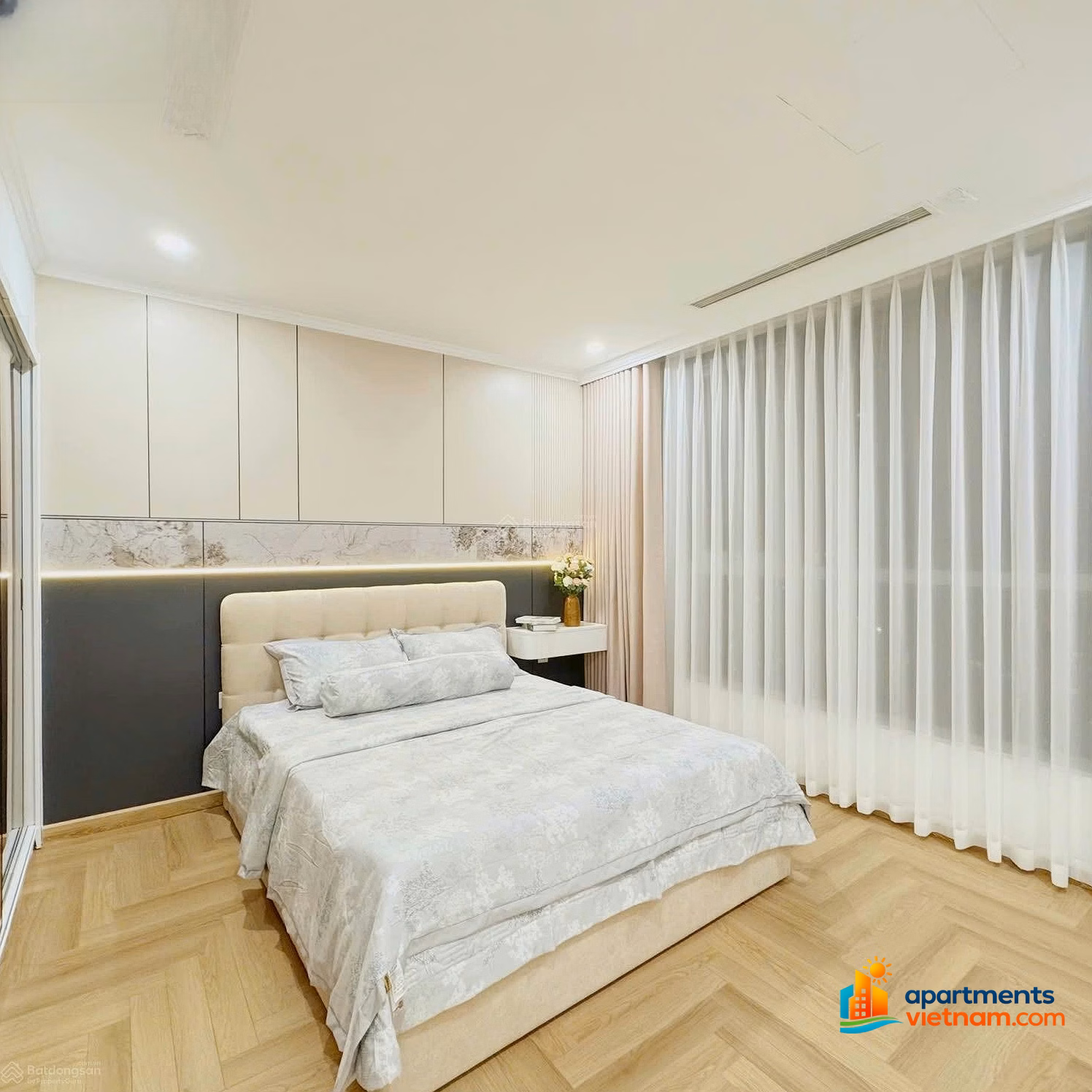 3 bedroom apartment for rent in Vinhomes Times City - Park Hill for 20 million/month, move in immediately