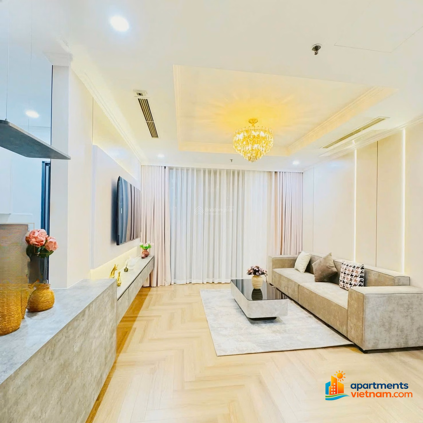 3 bedroom apartment for rent in Vinhomes Times City - Park Hill for 20 million/month, move in immediately