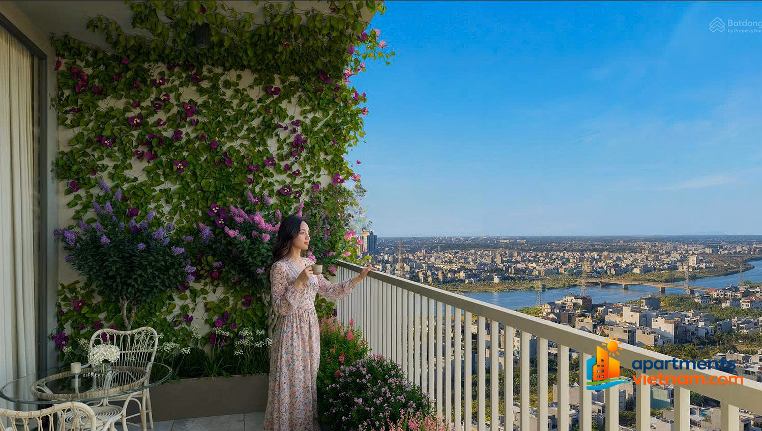 Exclusive 3-bedroom corner apartment facing the river - Full view of international fireworks