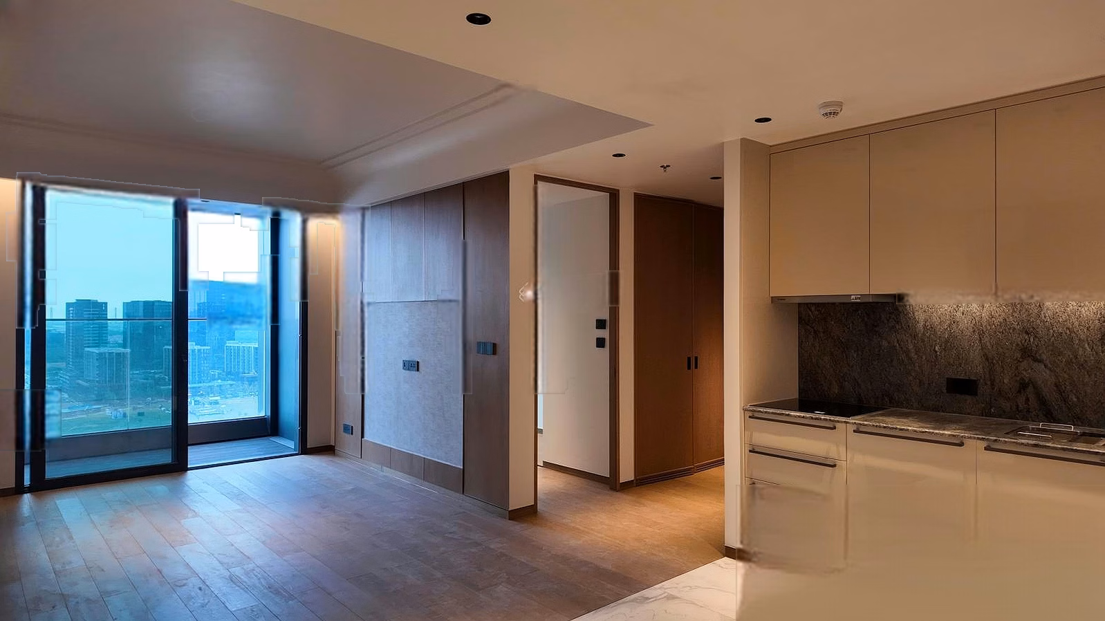 Price of 35.5 billion is lower than the market price of 8 billion 2-bedroom apartment 88m² SEA building with direct view of fireworks and Ba Son bridge