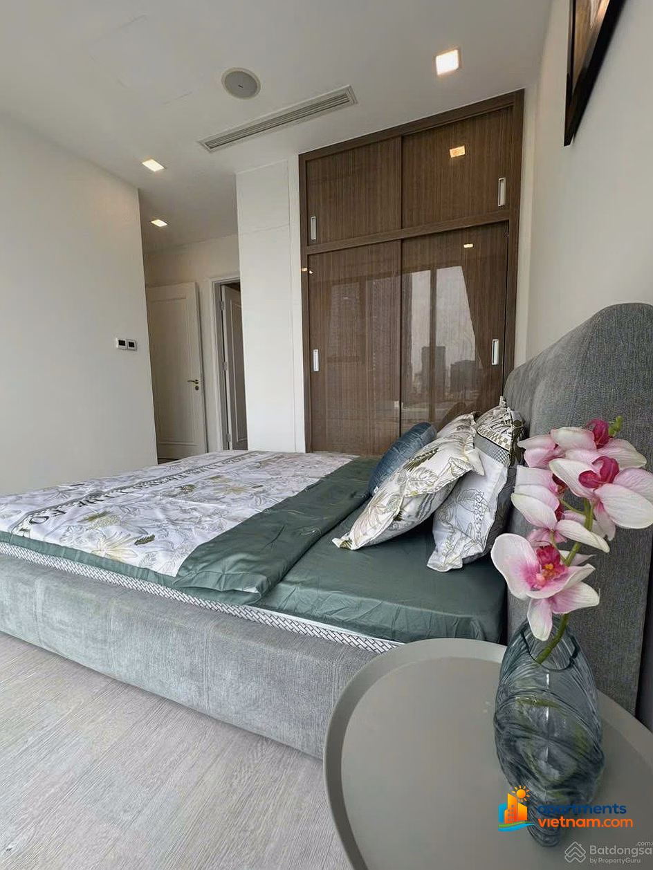 Vinhomes Golden River apartment 2 bedrooms 78m2 Direct view of Saigon river