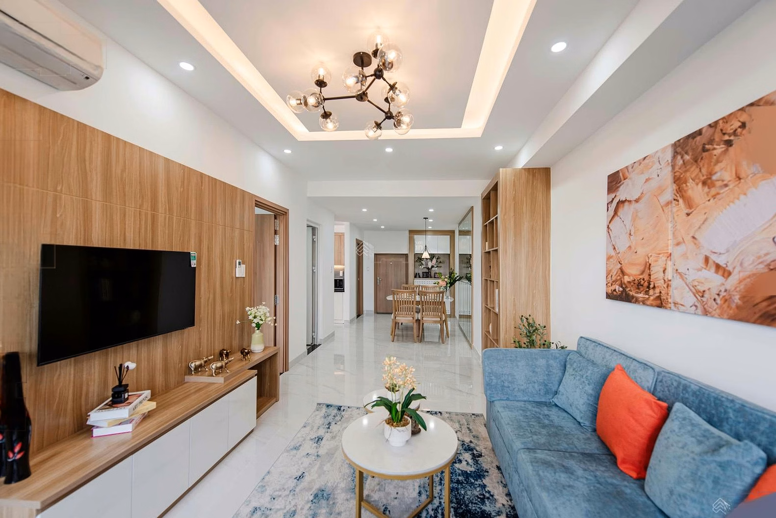 CDT goods, 2-bedroom apartment 84.32m², 6th floor, Block B CC Conic Boulevard, average view, price 3.16 billion, with pink book