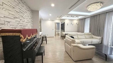 VIP 4 bedroom apartment for rent Vinhome Skylake Project - Pham Hung - See house, call first***
