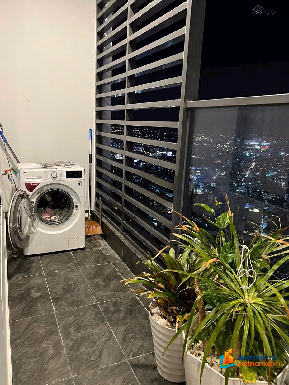 VIRGO corner apartment for sale with Nha Trang sea view. Selling price 5 billion 800, only 0913 191 ***