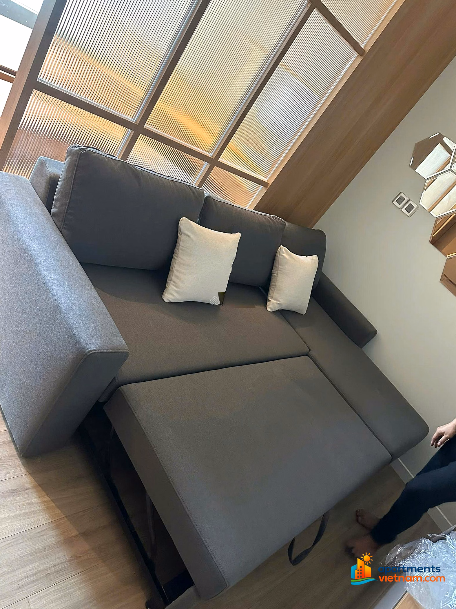 LUXURY STUDIO APARTMENT - NEAR MY KHE BEACH Location: Vo Nguyen Giap Da Nang_ Fully furnished