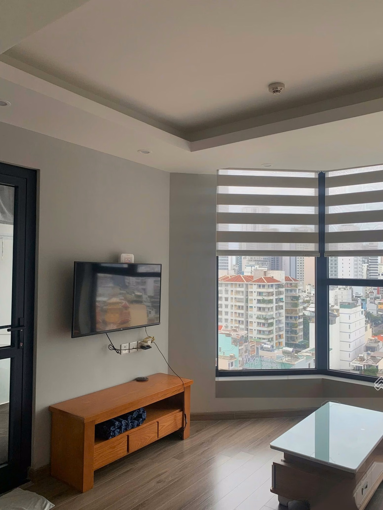 HUD 04 Nguyen Thien Thuat Nha Trang fully furnished 2 bedroom apartment for rent