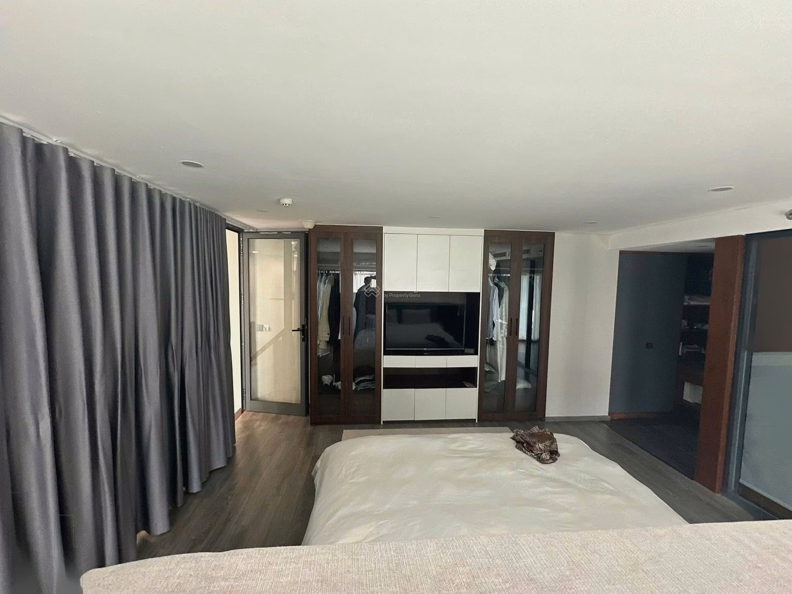Family renting 2 bedroom apartment - fully furnished, price 18 million/month, PentStudio, early entry negotiable