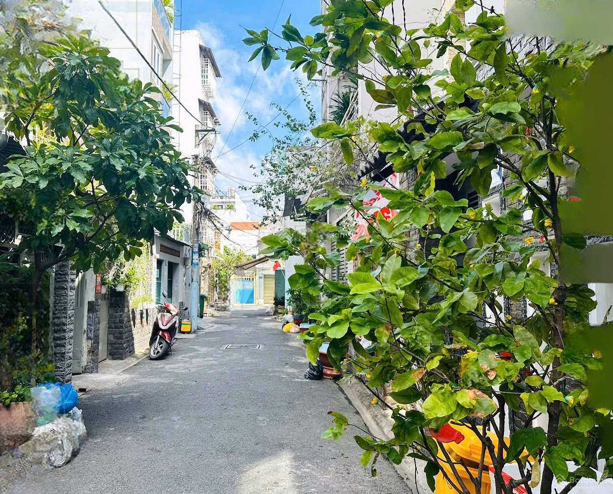 Nice cheap room for rent, especially for quick renters in Tan Binh center