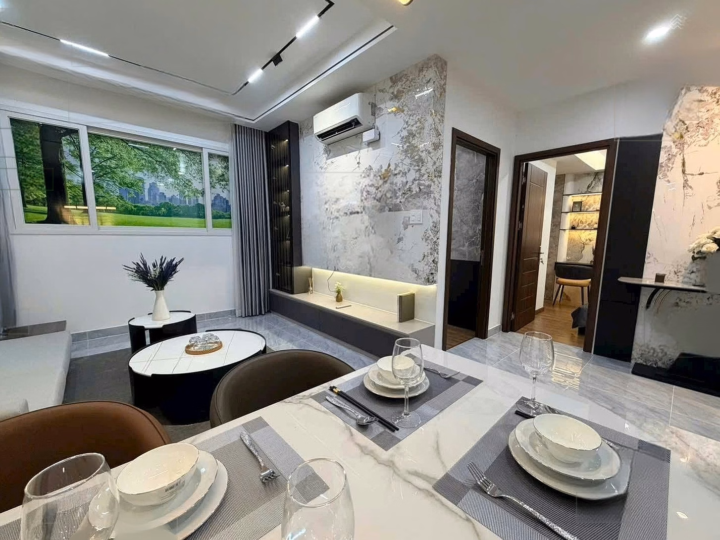 Binh Tan 2-bedroom apartment only 1.9 billion, fully furnished, is this a joke?