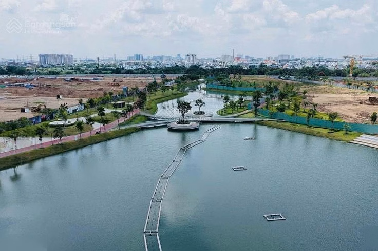 Open for sale CT5 subdivision of Masteri Park Place apartment right on the musical canal, 12% discount***