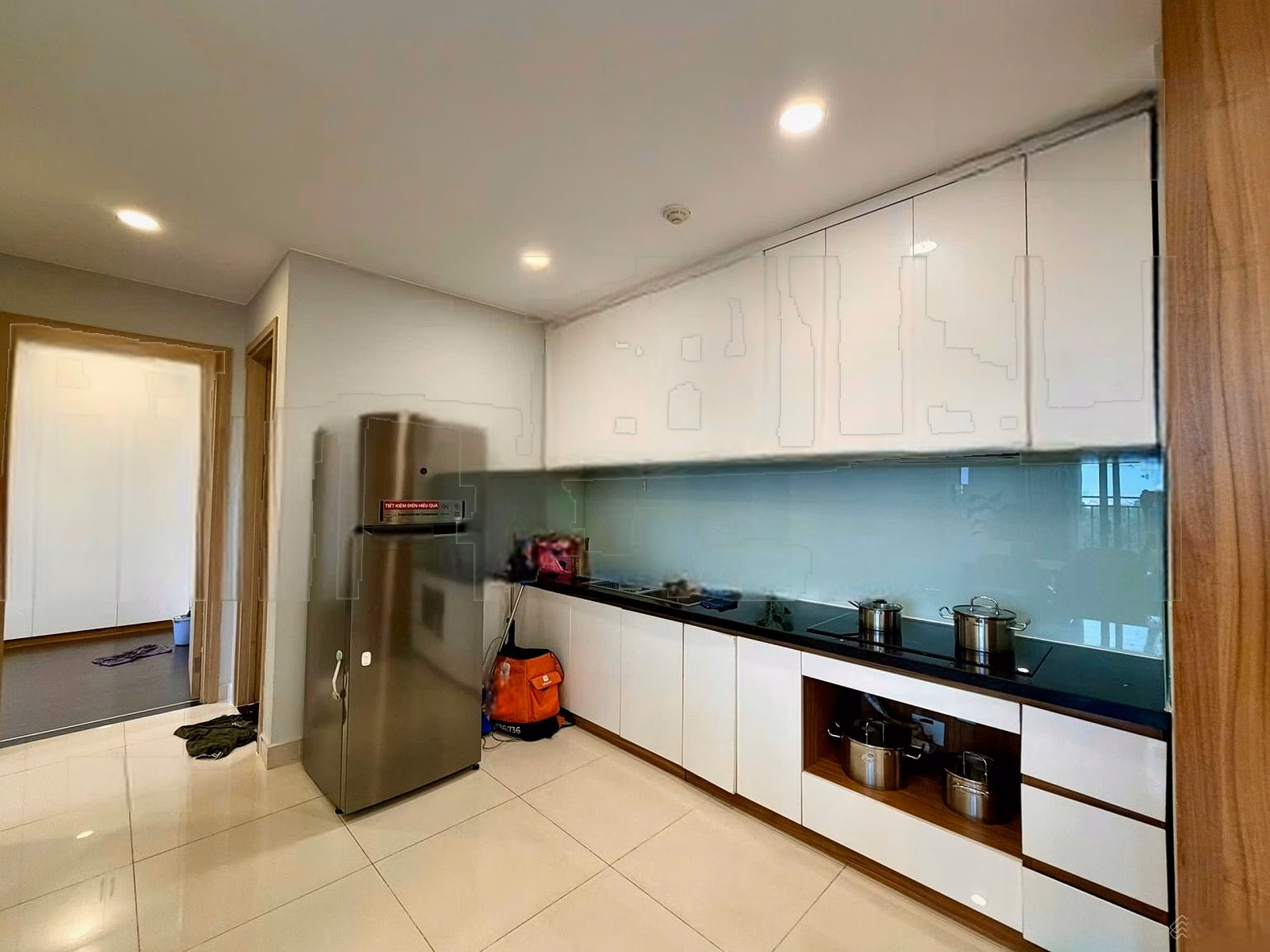 2 bedrooms, 2 bathrooms, 16 million, fully furnished with car parking, Botanica Premier apartment