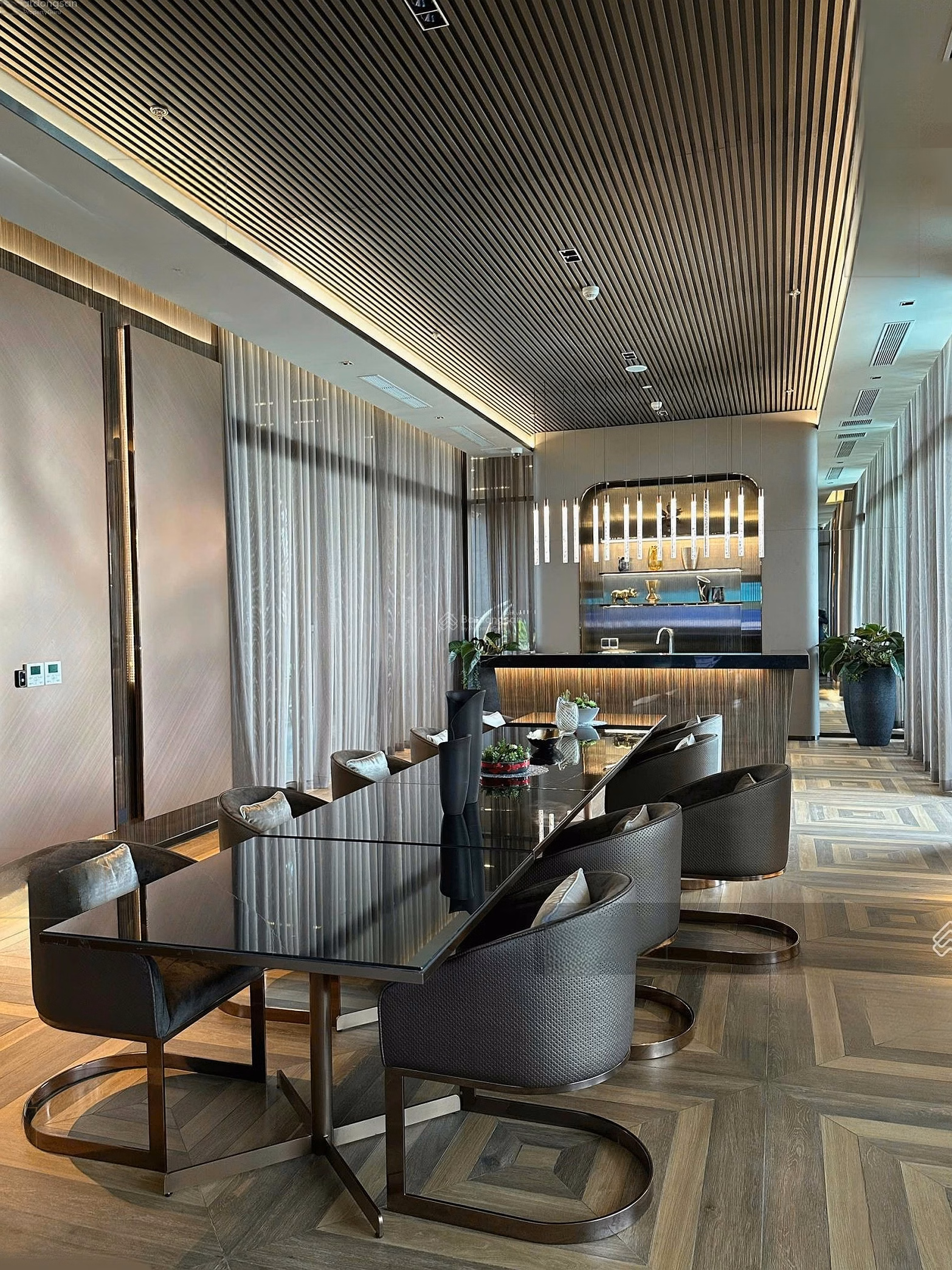 Kim Ngan DEFINE - Selling poolvilla 4 bedrooms - 6 bathrooms - 325m2 for only 52 billion allin