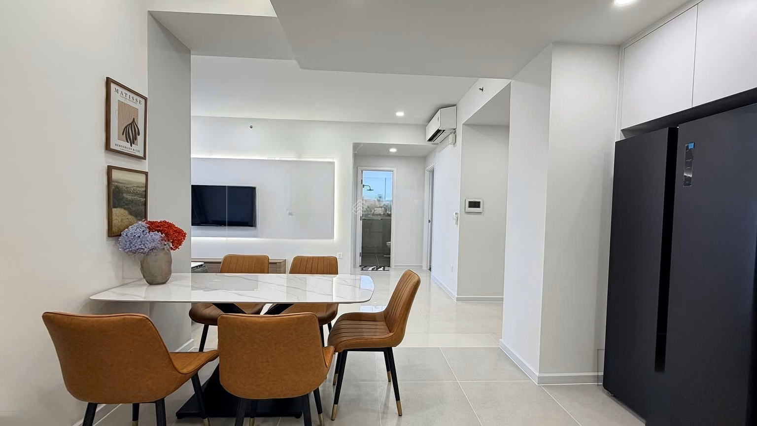 Sunrise City South 3 bedrooms for rent, available 24/7