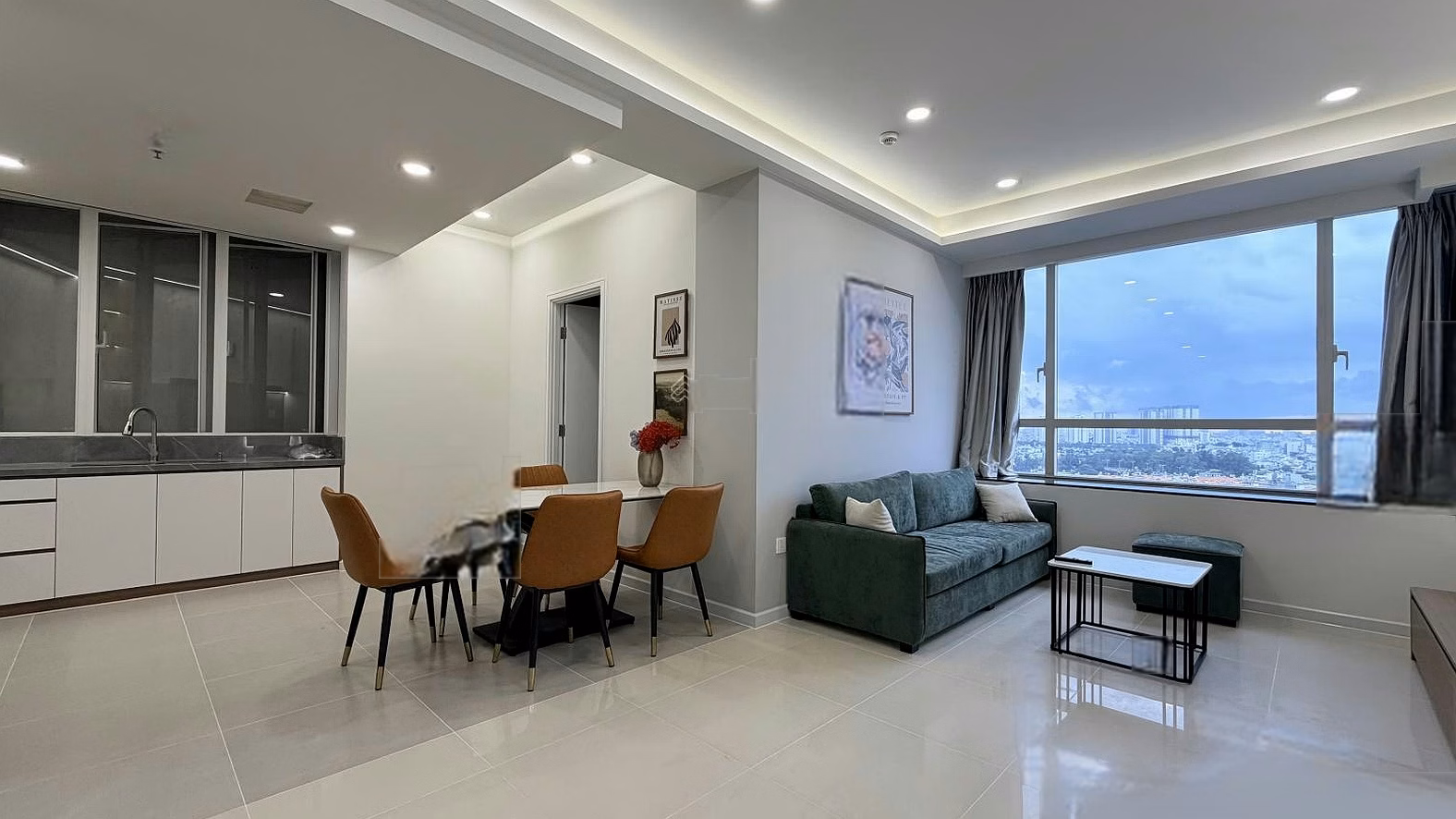 Sunrise City South 3 bedrooms for rent, available 24/7