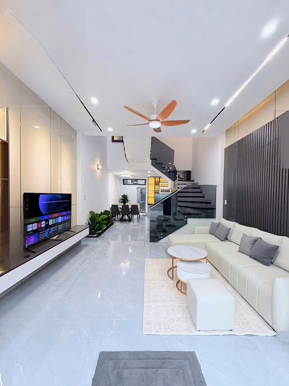 3-storey house for sale on 7m5 Nguyen Thuy street, close to Kinh Duong Vuong & Ho Tung Mau