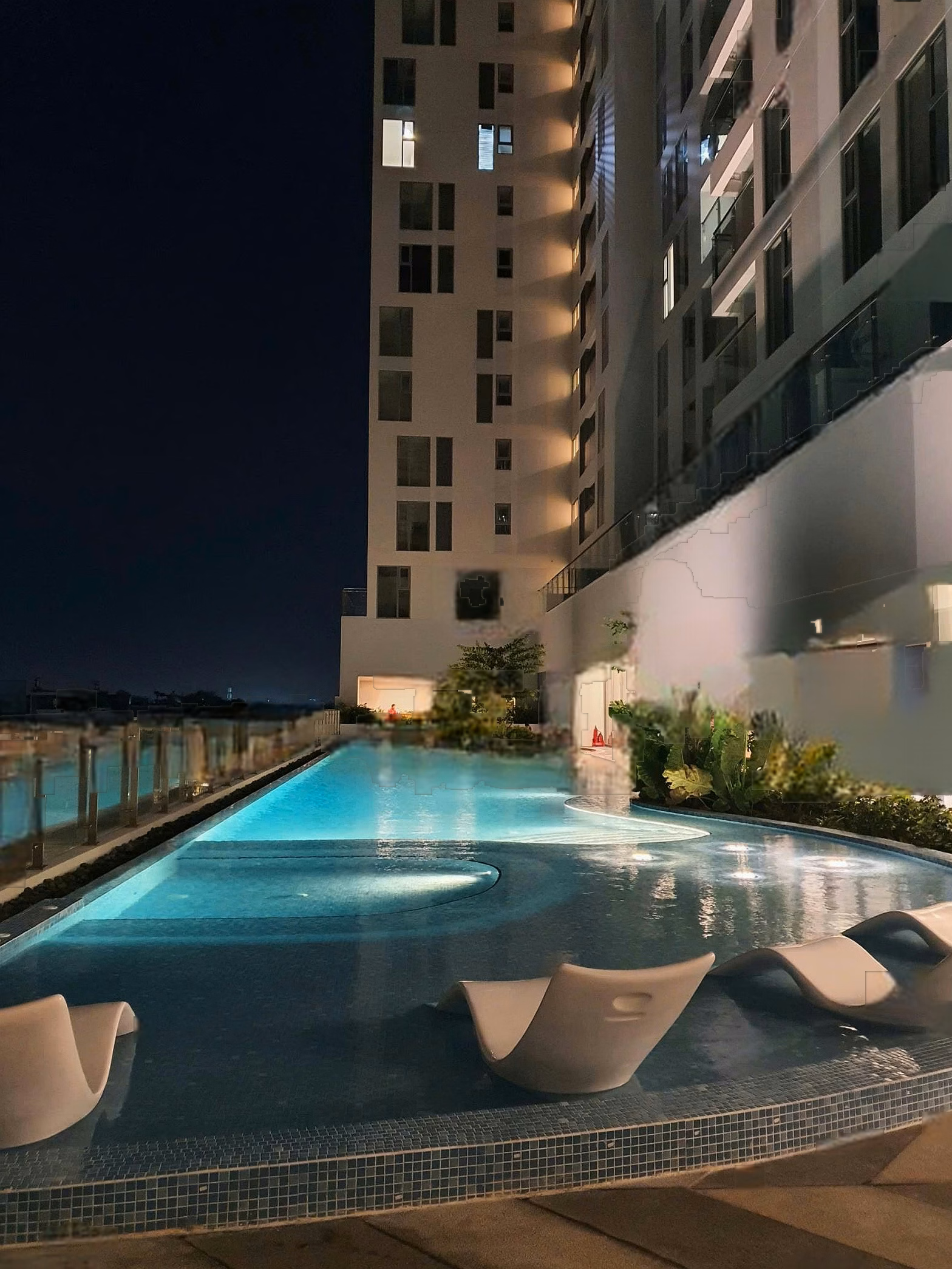 3 bedrooms Urban Green - Good price 18 million/month - Fully furnished with Van Phuc view + LK81 living right away
