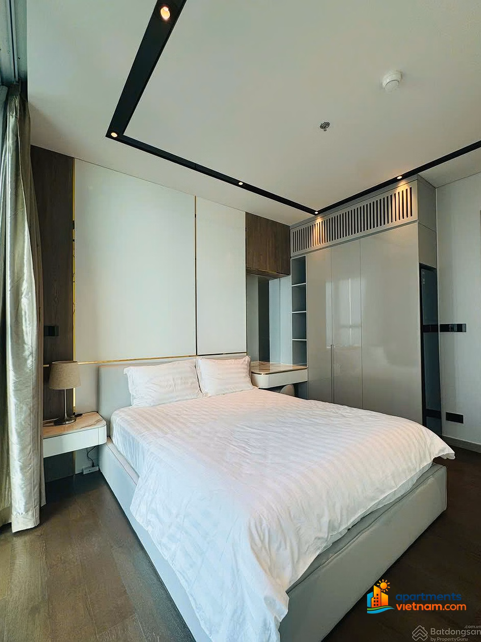 Grand Marina Saigon - Marriott apartment for rent, 84m2 2 bedrooms, free management, car allowance