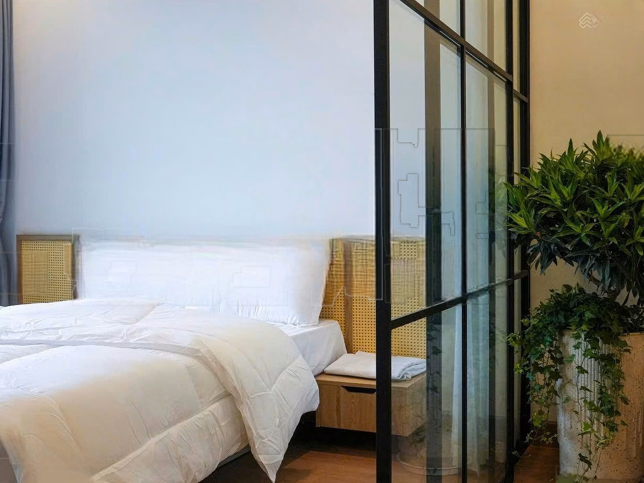 Super hot! Studio apartment for rent in Lancaster, Lang street, 45m2, fully furnished, good price, ready to move in!