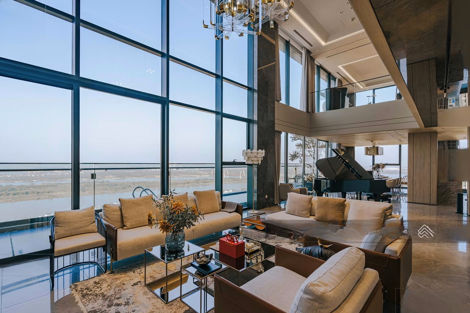 Duplex Ciputra Tay Ho apartment for sale. 5-star standard - 0% ls support, 4-year grace period - 5 billion bonus for Porsche