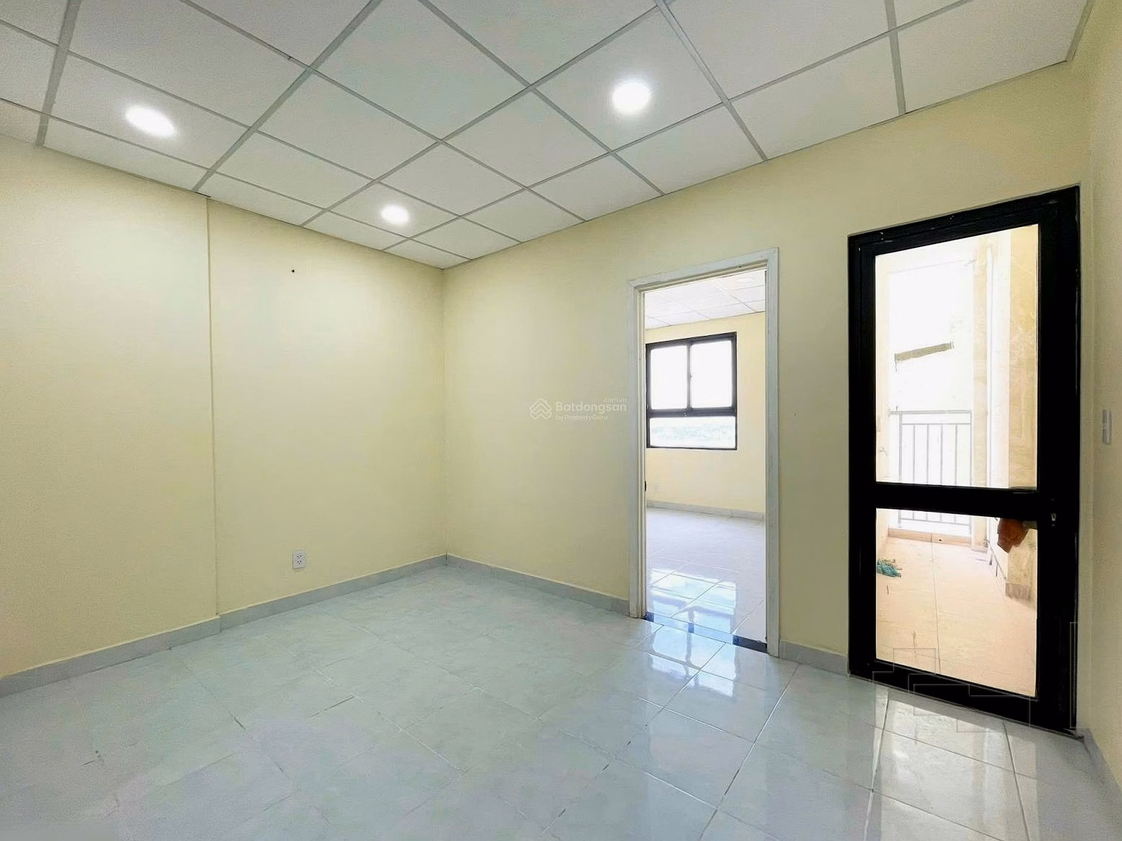 D'Gold apartment for sale - Area 36m2. Includes 1 bedroom - 1 bathroom. The middle floor is airy. Stay now. Sign the Sales Contract with the Investor