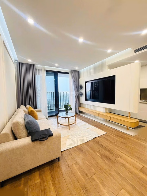 2 bedroom apartment for rent at 6th Element Nguyen Van Huyen. Price only 14 million/month, car slot available