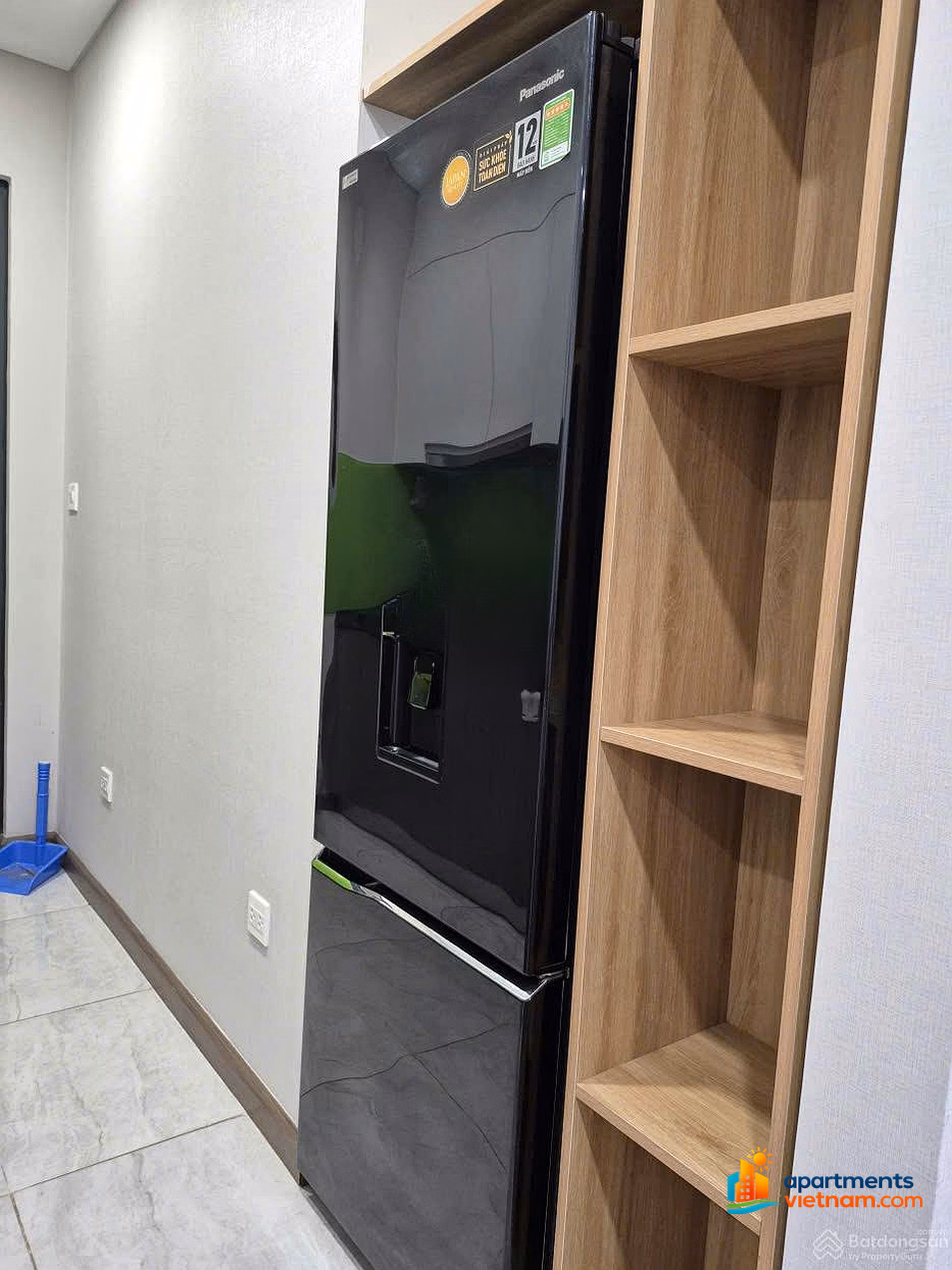 Owner rents 2-bedroom FPT Plaza apartment, fully furnished, immediate occupancy, flexible payment
