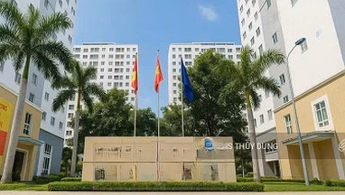 1 billion to own an apartment near the airport, living is more convenient than renting***
