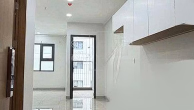 Selling 46m2 apartment, staircase area. Donate furniture