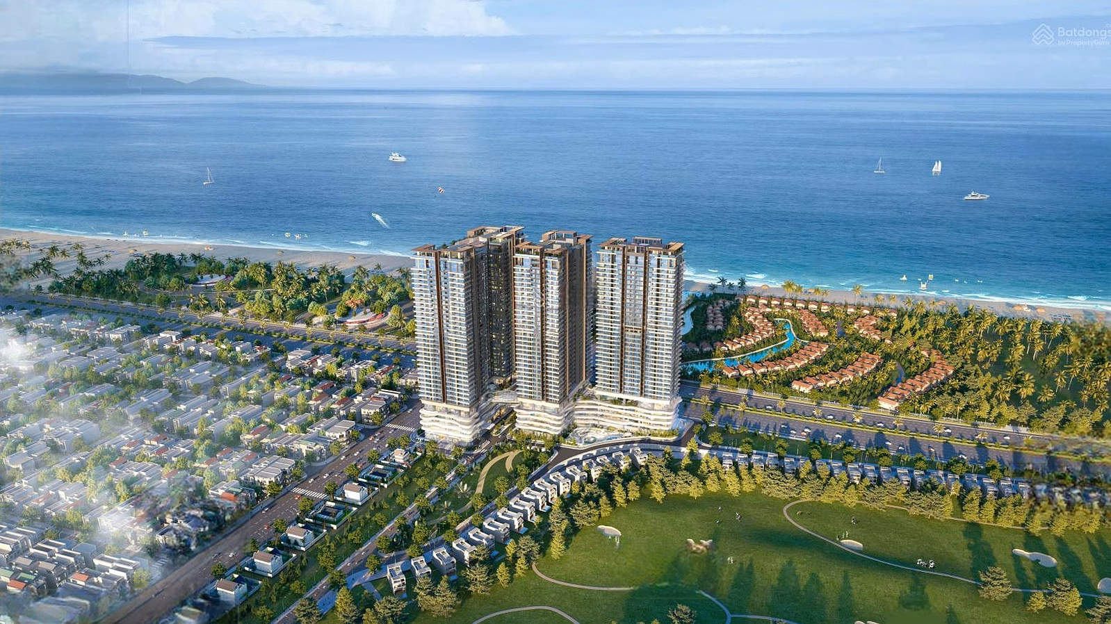 Apartment with direct view of Da Nang beach, operated by Savills, 100 units from investor, handover at the end of 2026