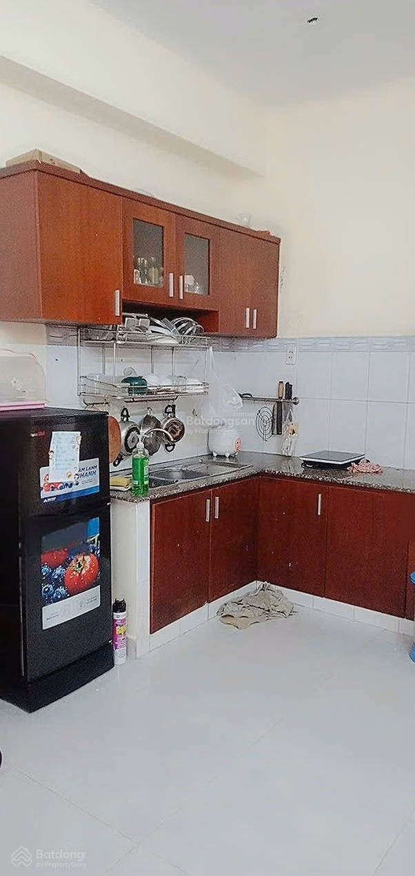 Urgent sale of apartment 32m - 920 million (with balcony) Le Thanh Twin apartment
