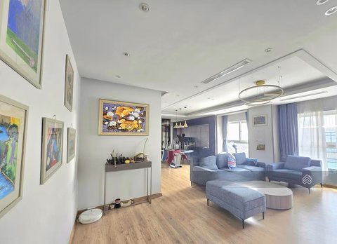 Apartment for rent in Vuon Dao apartment building, 126m2, corner lot, middle floor, Nhat Tan bridge view, 20 million/month