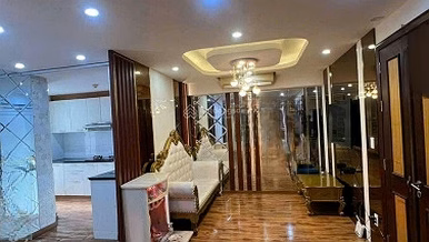 2-bedroom apartment, frontage on Pham Van Dong, tax included, fee 1,920, full furniture, book available at bank 70%