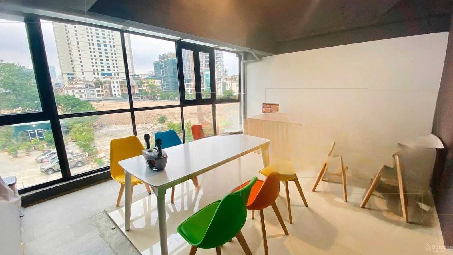 Office building for rent on Nguyen Xuan Nham street, 90m2 x 4T, Cau Giay, price only 50 million/month