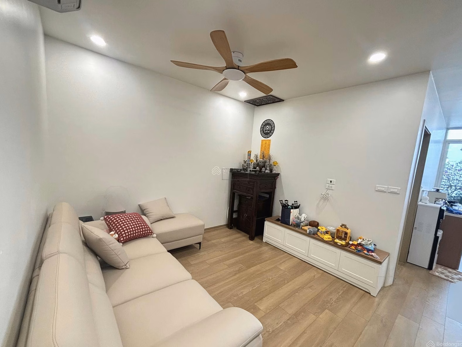 Selling CC Hei Tower, Thanh Xuan, Hanoi, 9 billion VND, 96.1m2, 2 bedrooms, 2 bathrooms