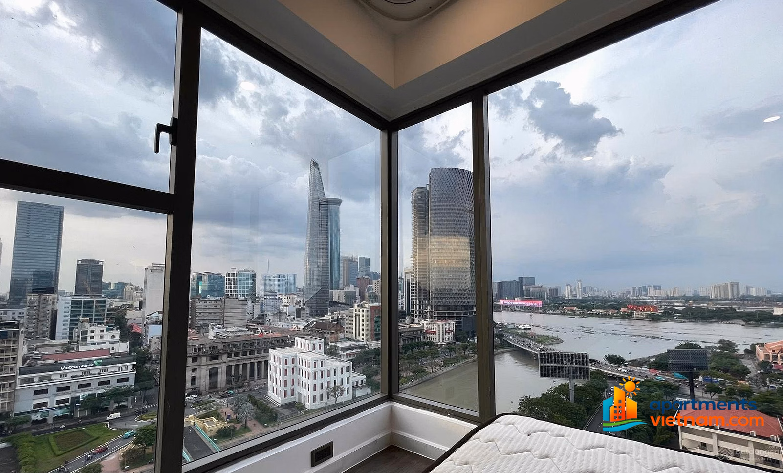 [99+]Most beautiful apartments for rent in District 4 | Millennium, De La Sol, Saigon Royal, The Tresor, Icon56, RiverGate