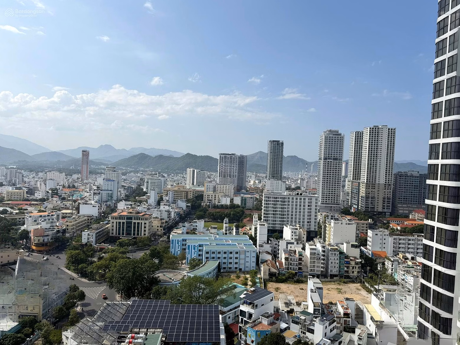 Penthouse HUD Building Nha Trang for sale with super rare sea view