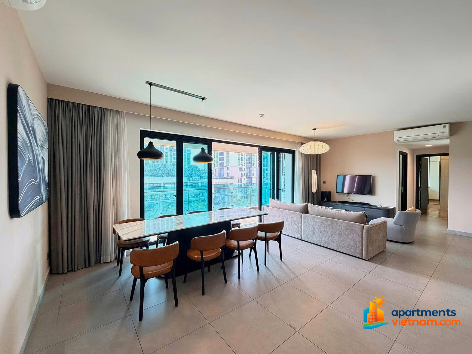 Exclusive right to sell 4 bedroom apartment on garden floor of Dienzo Feliz en Vista Tower, owner is willing to sell, negotiable