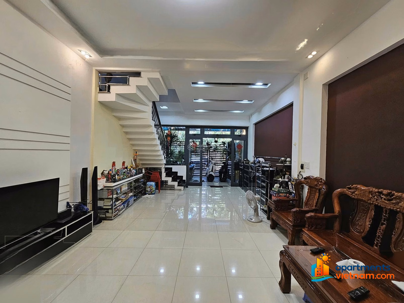 Whole house for rent, clean and beautiful, high-class residential area, near the sea, near the river, opposite a very beautiful Park