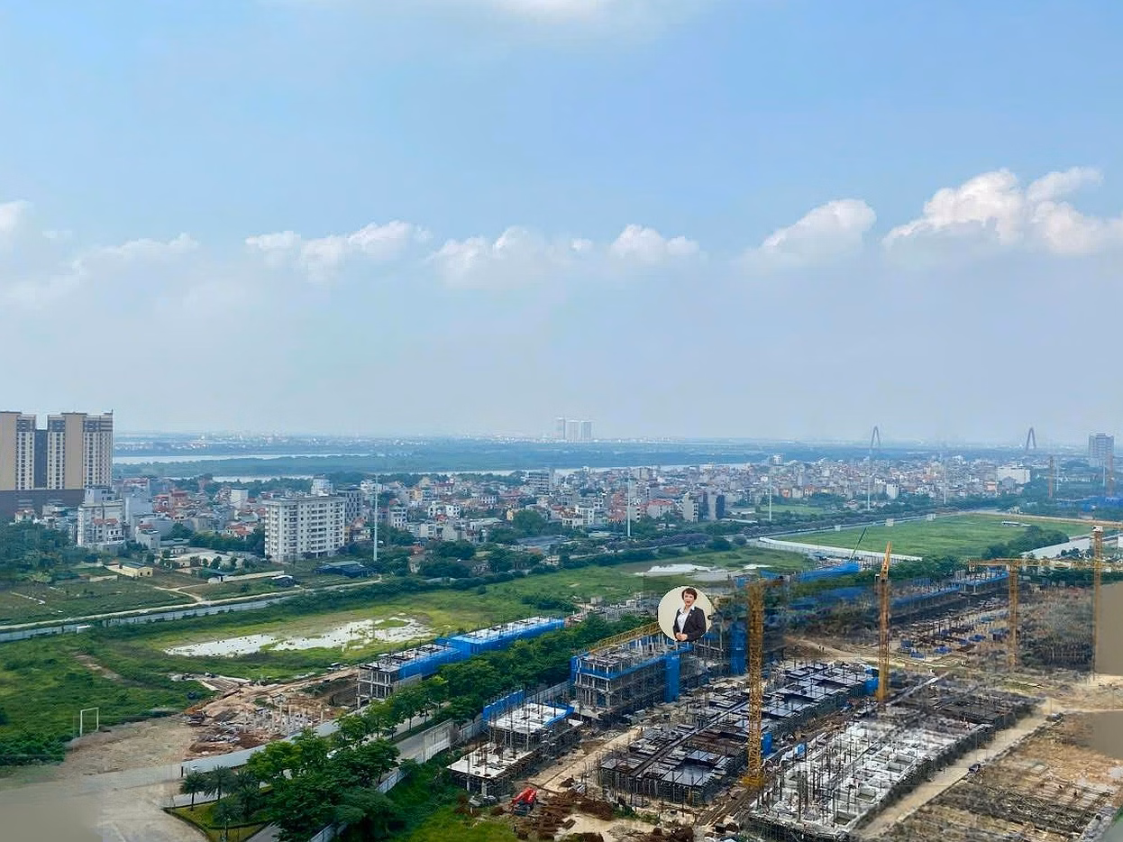 Need to sell quickly apartment with golf course view at building L5 Ciputra Hanoi***