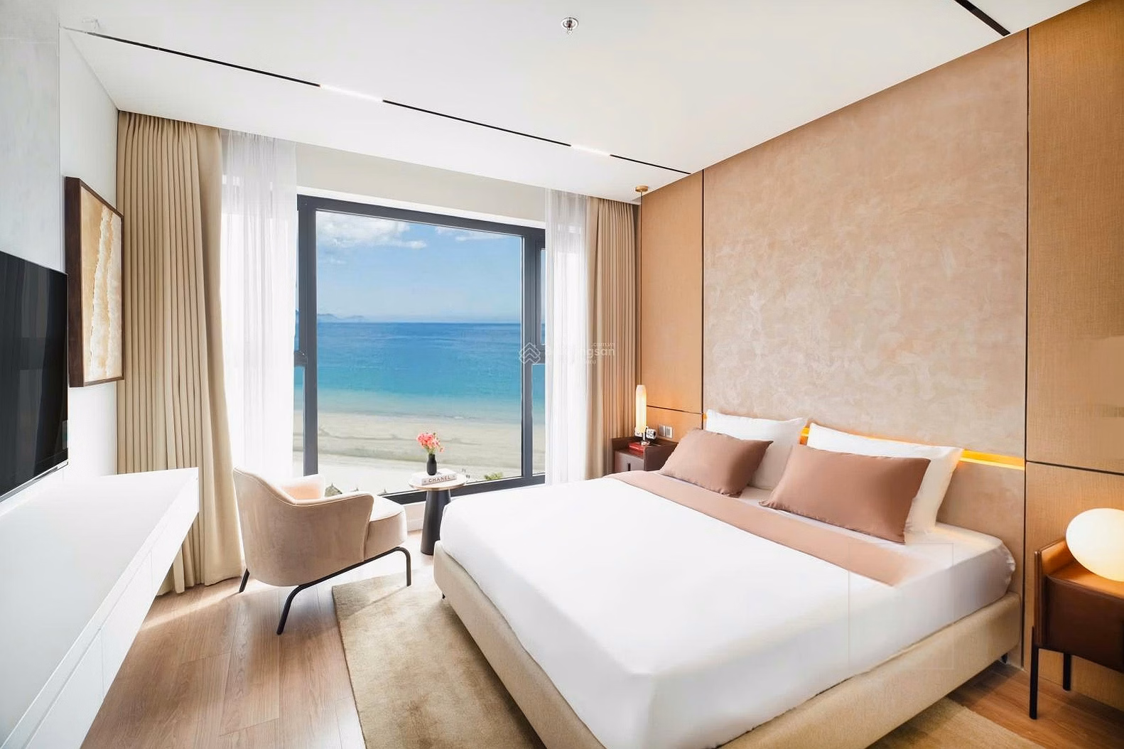 Vip corner apartment with 2 bedrooms facing My Khe beach - Da Nang for long-term ownership | Rare beautiful apartment left