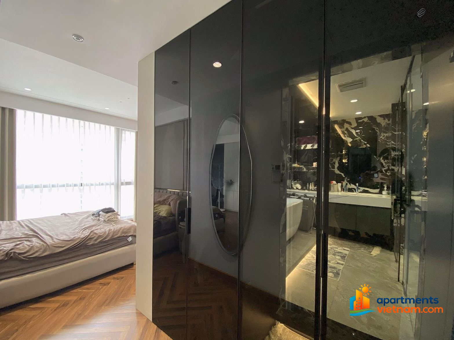 Corner apartment for rent R4.2401 132m² 3 bright bedrooms Full luxury furniture Only 37.5 million/month