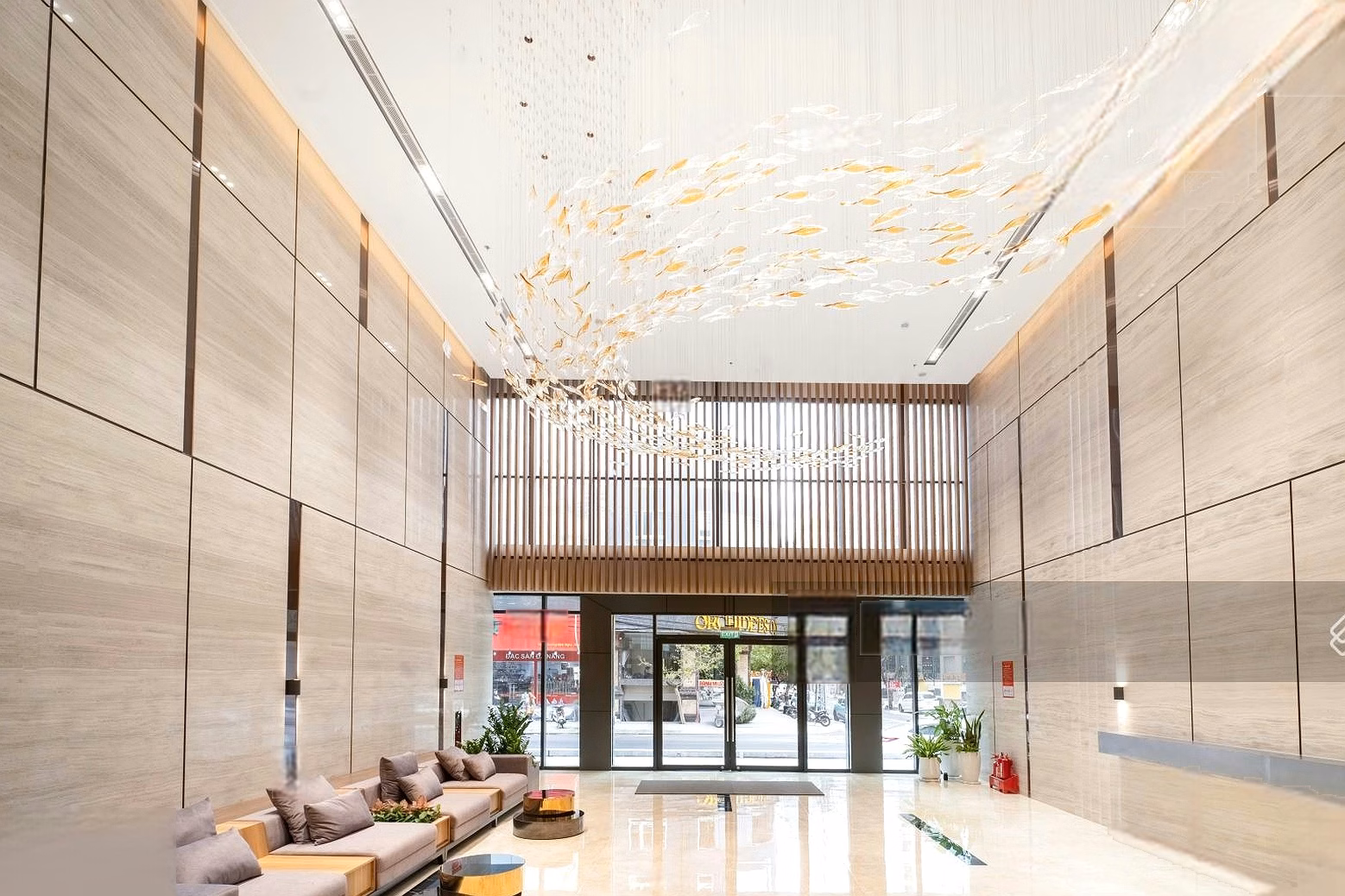 Times Square Danang 2 bedroom apartment for sale with beautiful East Sea Park view at the project. Free furniture package