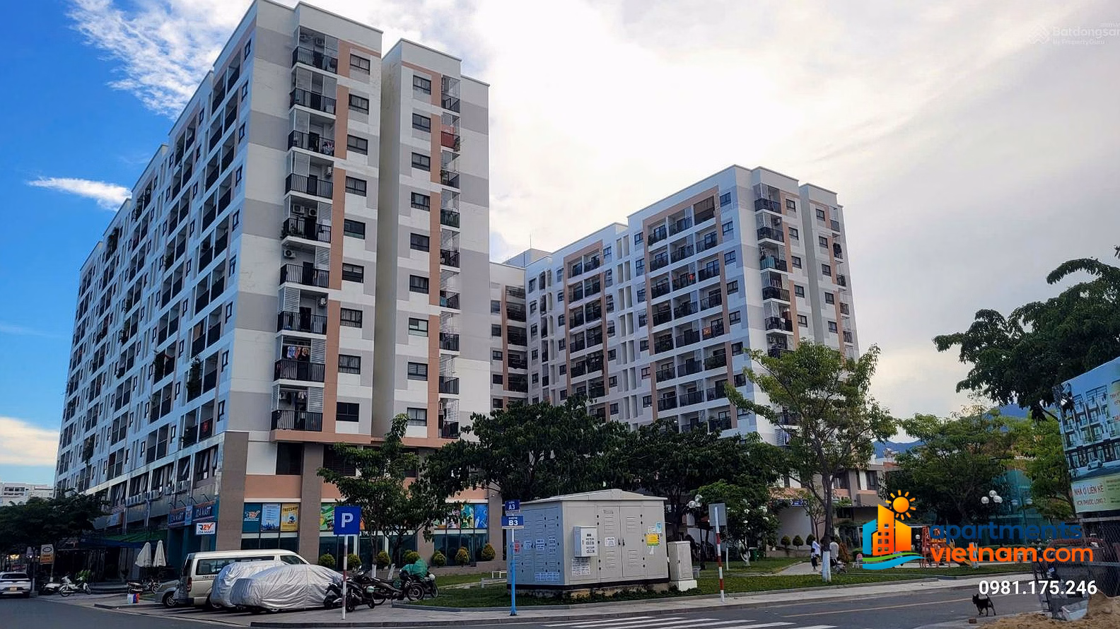 Quick sale of apartment XH1 - Phuoc Long Park 2. Middle floor View of A3 street, near the park, surrounding area
