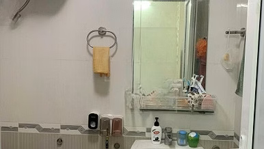 Collective apartment for rent on the 1st floor, area A12 Hoang Dao Thanh, Khuong Dinh, Hanoi