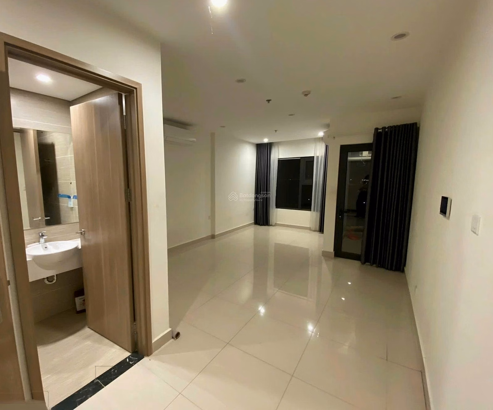 Apartment for rent 1 bedroom 1 bathroom 30m2 at The Rainbow - Vinhomes Grand Park, 4.6 million
