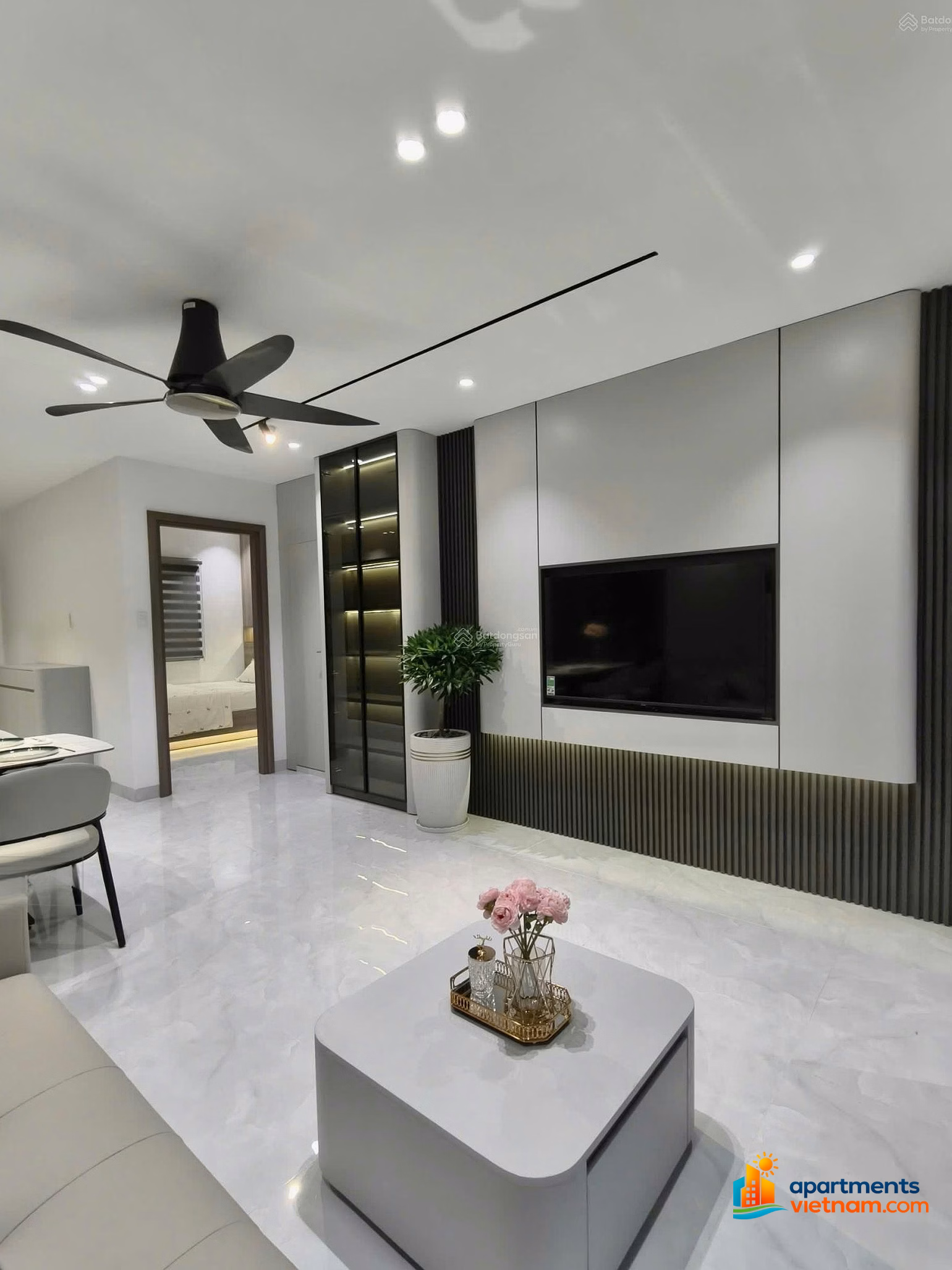 Very nice 2 bedroom apartment for sale with rental cash flow of 20 million/month