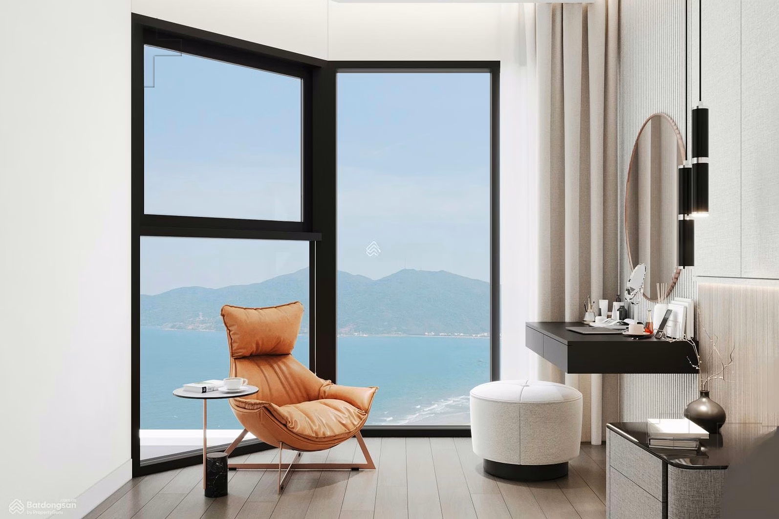 2 BRs with direct view of eternal My Khe beach, long-term ownership, million-dollar frontage on Vo Nguyen Giap Avenue