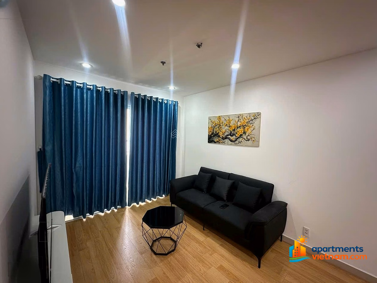 Selling a beautiful 100% new house that has not been rented and has always been clean and beautiful. Keep the key to view the house 24/7