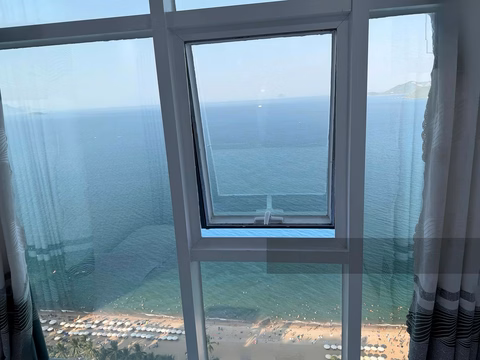 Muong Thanh apartment for rent at 60 Tran Phu Nha Trang, Sea view as shown, Move in immediately