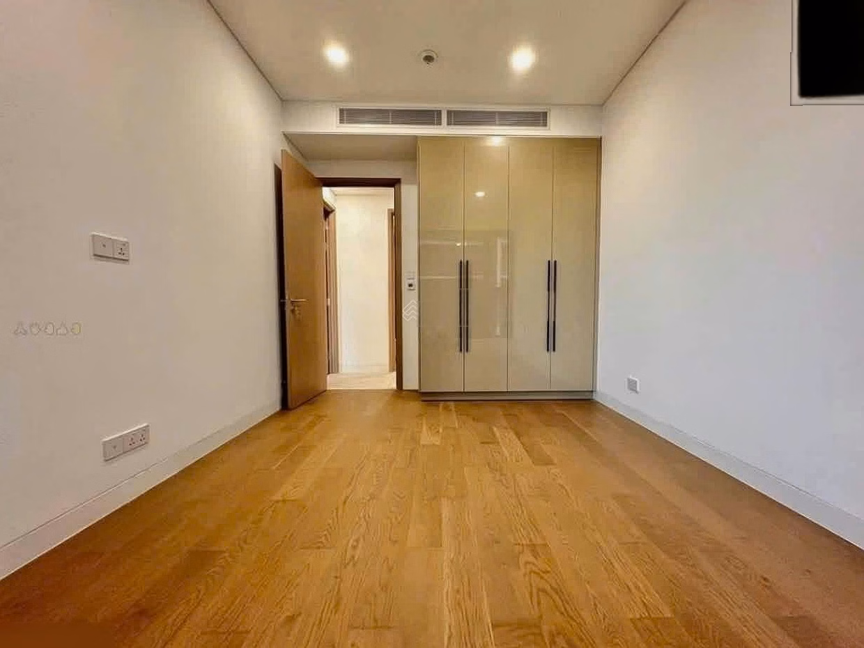 Hot, not fake - 2 bedrooms for rent at The River for only 25 million, there is no cheaper apartment left, contact me now